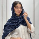 شال نخی خال خالی ترند سورمه ای کد 4272