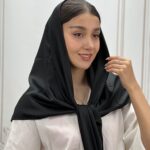 روسری مشکی ساتن کد 7042